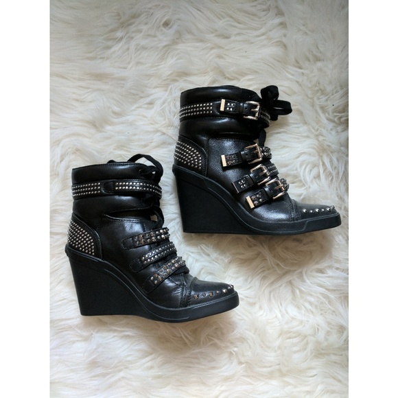 🛑 Sold ✋ Kors Black Studded Grayson Wedge - Picture 4 of 8